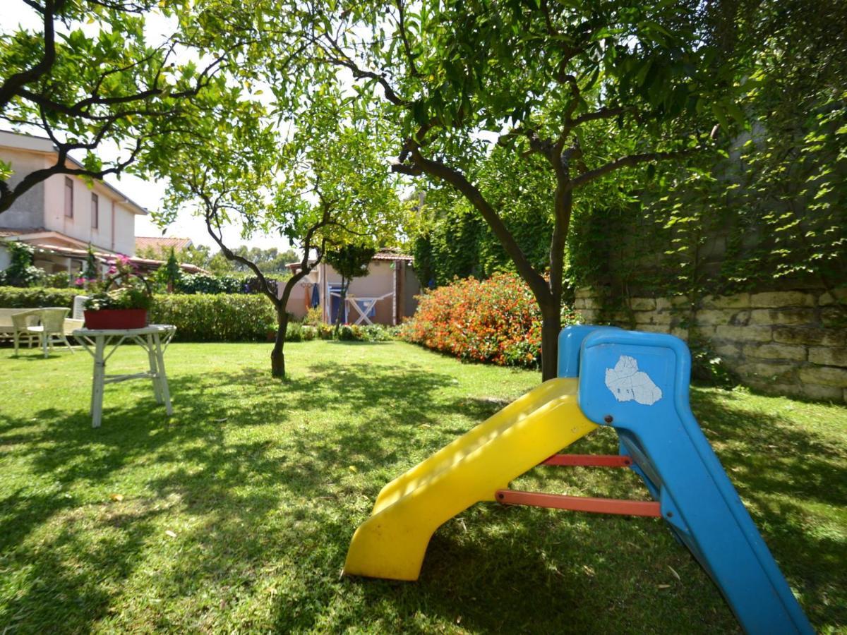 Casa Unifamiliar Con Jard N Privado Βίλα Agnone Bagni Εξωτερικό φωτογραφία